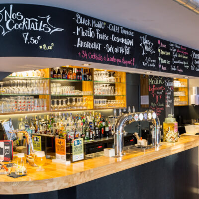 bar à bières en bois