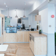 comptoir en bois et marbre