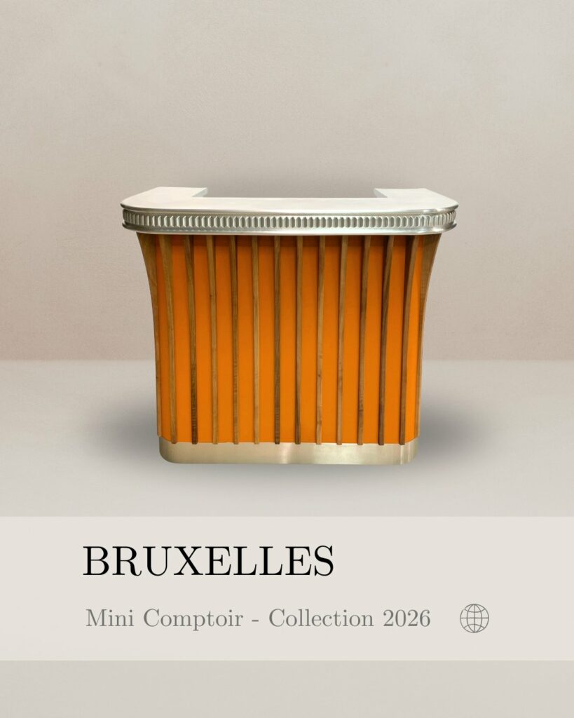 Mini comptoir Bruxelles de la collection 2026, comptoir au design contemporain avec façade orange et structure métallique.